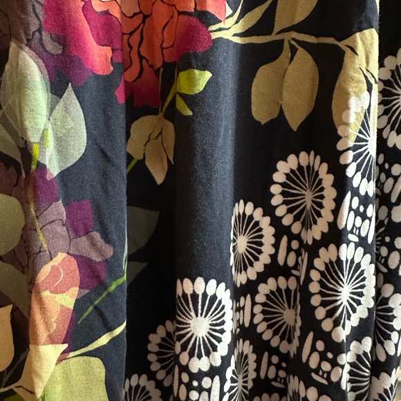 Johnny Was SIERRA floral Mixed Print Long Sleeve Tunic Top | Size M - Picture 4 of 6